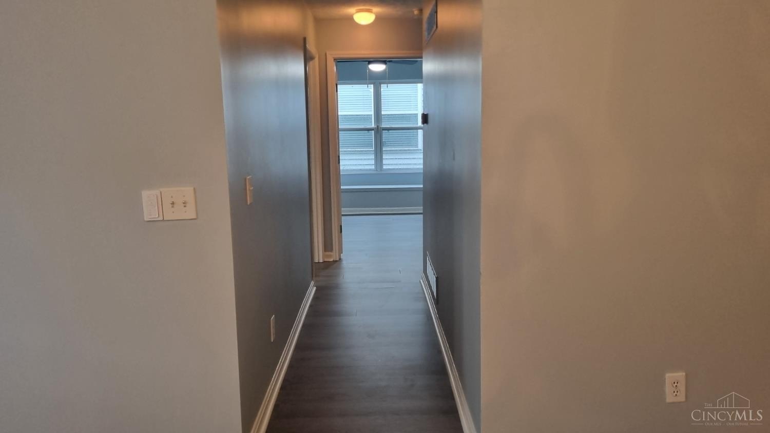 210 Elmwood Dr – photo 5