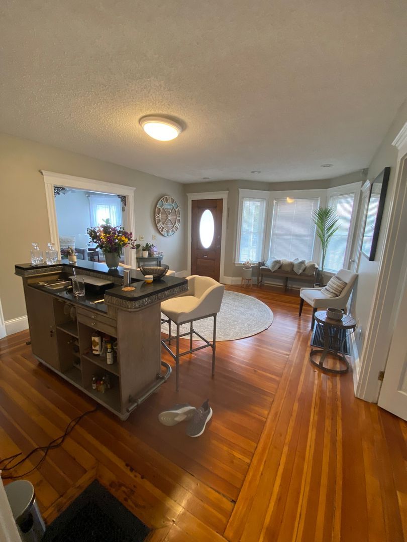 81 Bigelow St – photo 2