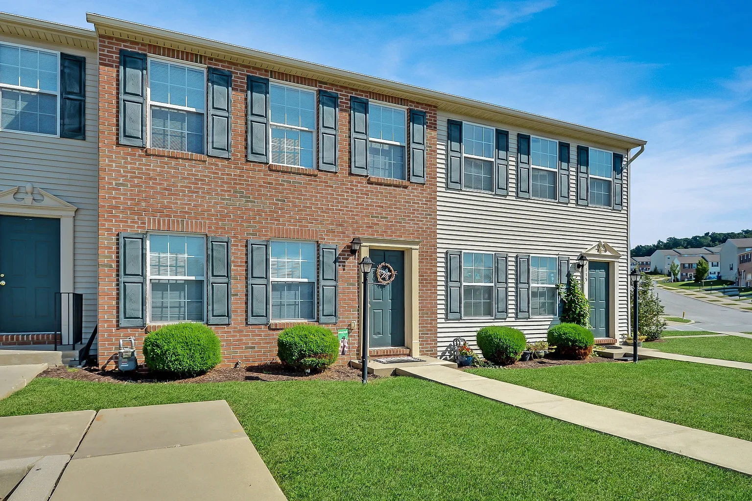 Lions Gate Townhomes – photo 1