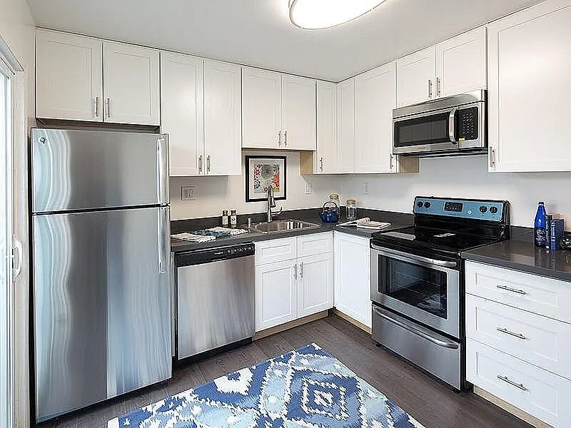 Greenleaf Apartments – photo 4