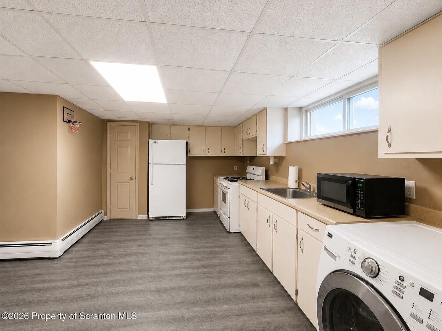 2125 Ash St #B – photo 3