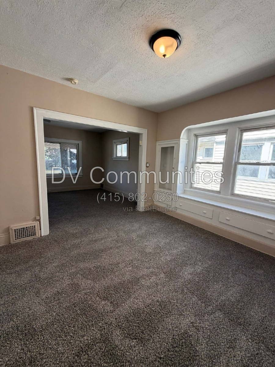8301 Garfield Blvd – photo 4