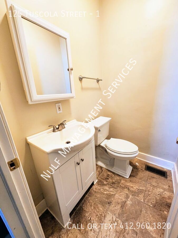 125 Tuscola St – photo 3