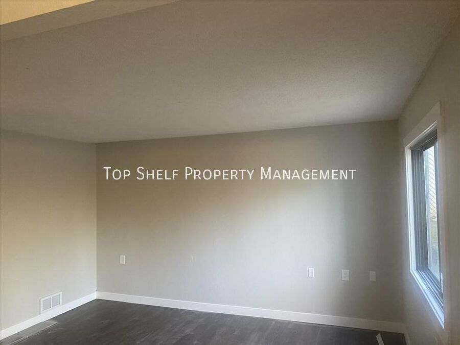 1322 Williams St – photo 2