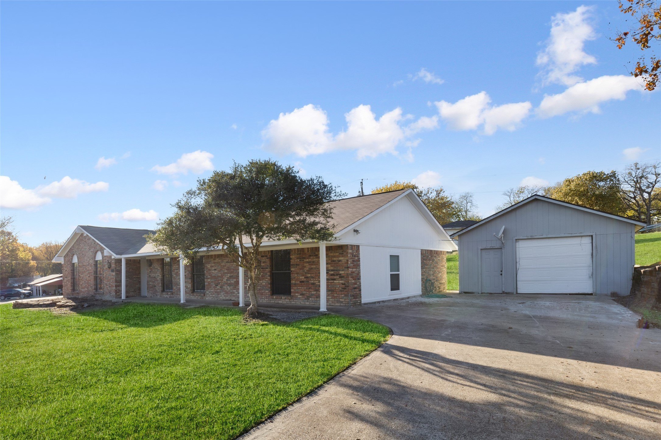 529 Shore Dr – photo 3