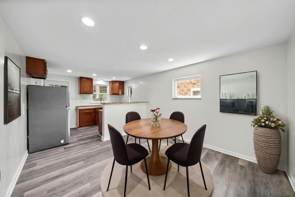 363 Olancha Ave – photo 4