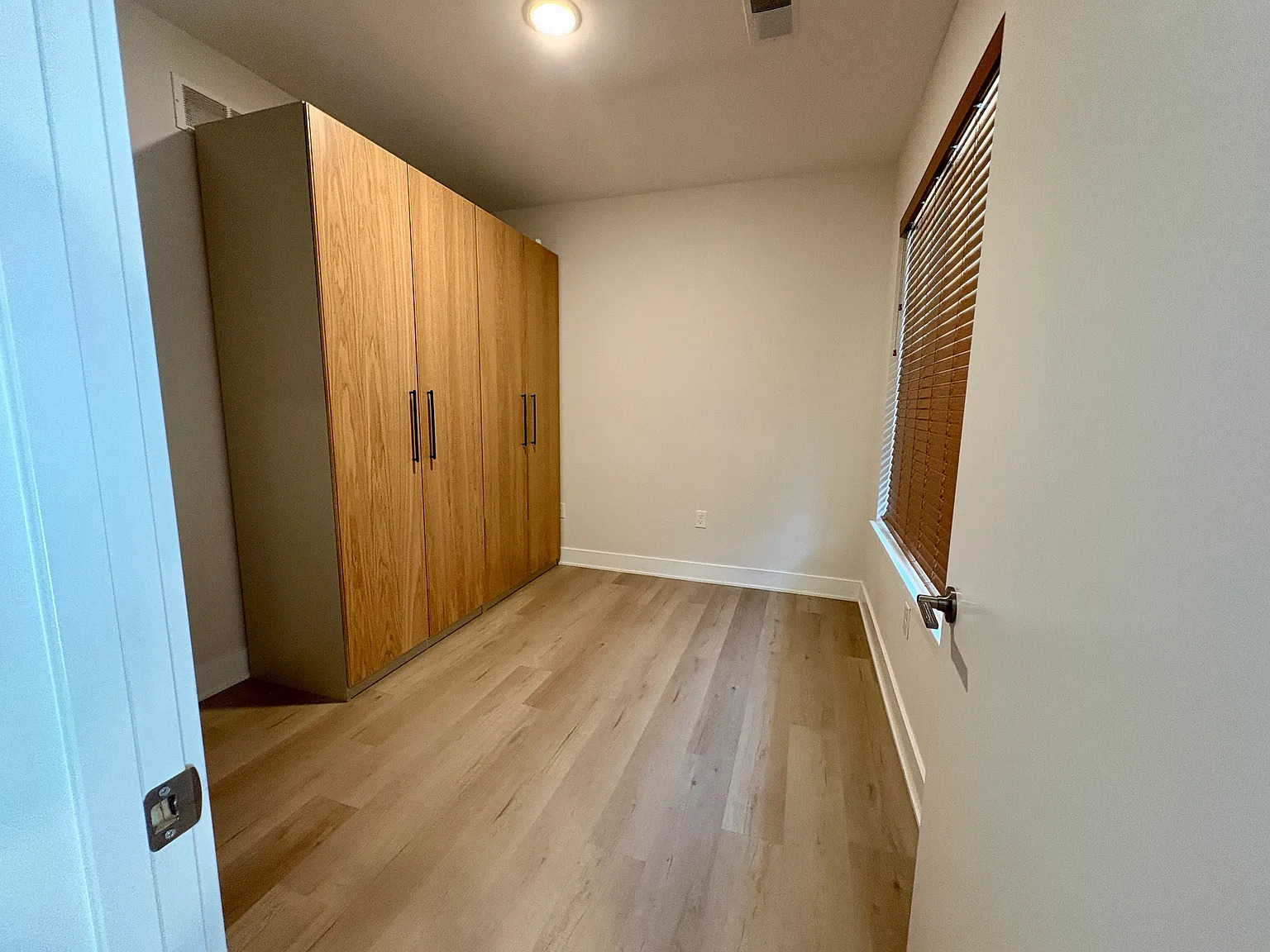 7304 Pk Pl Ct unit 7304 – photo 4