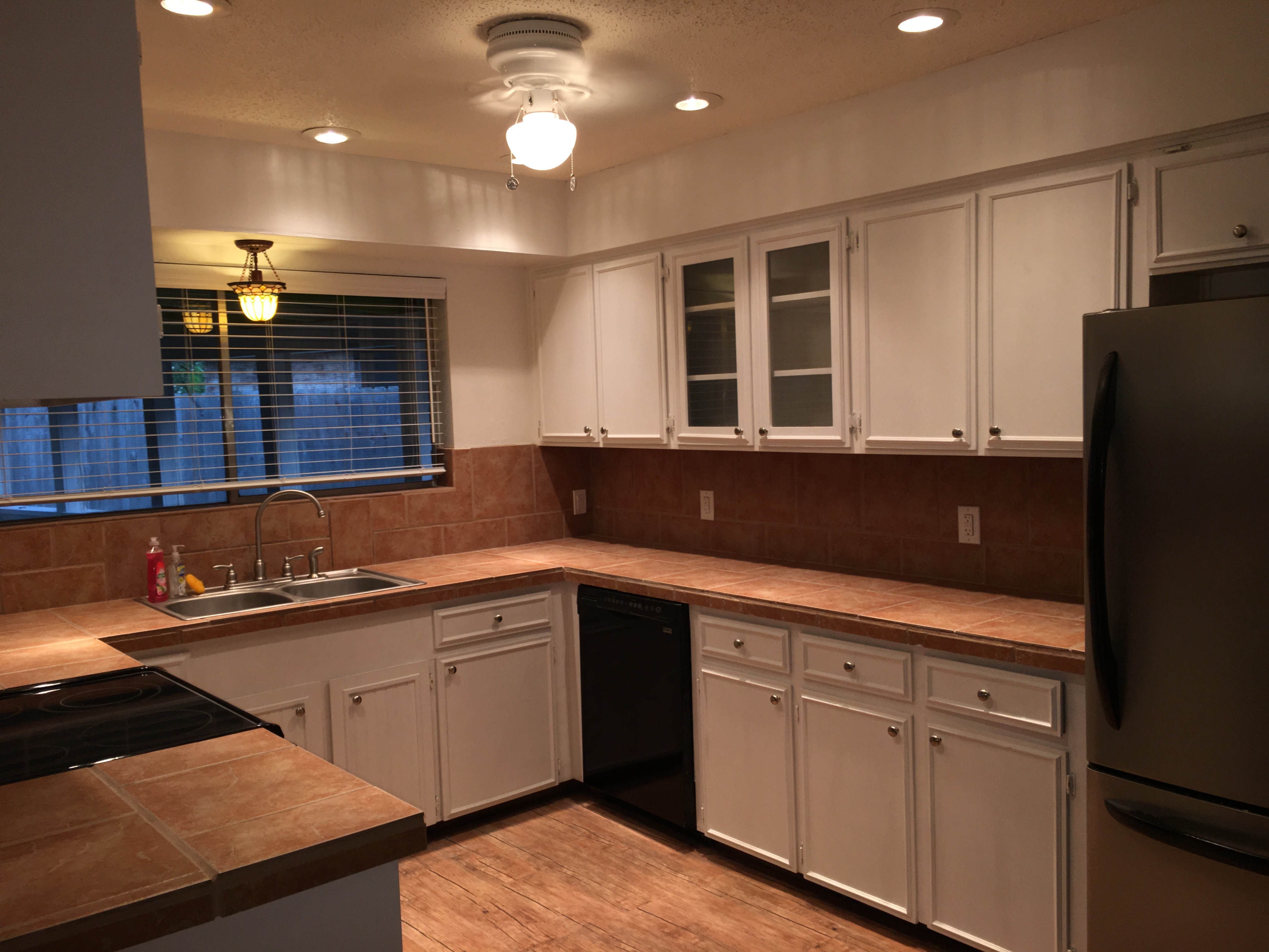 2300 Timberline Dr – photo 3