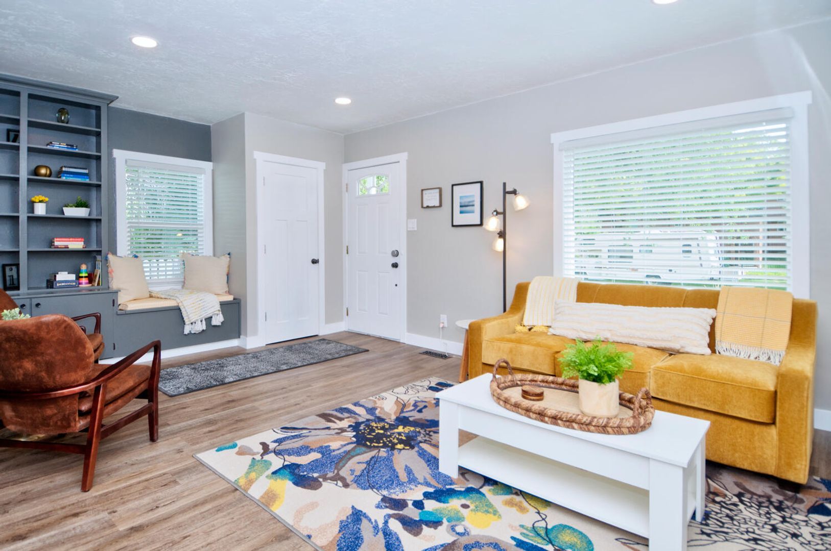1480 S Roberta St – photo 2