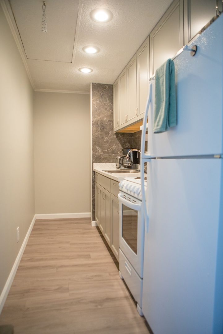 1701 Clay St – photo 4