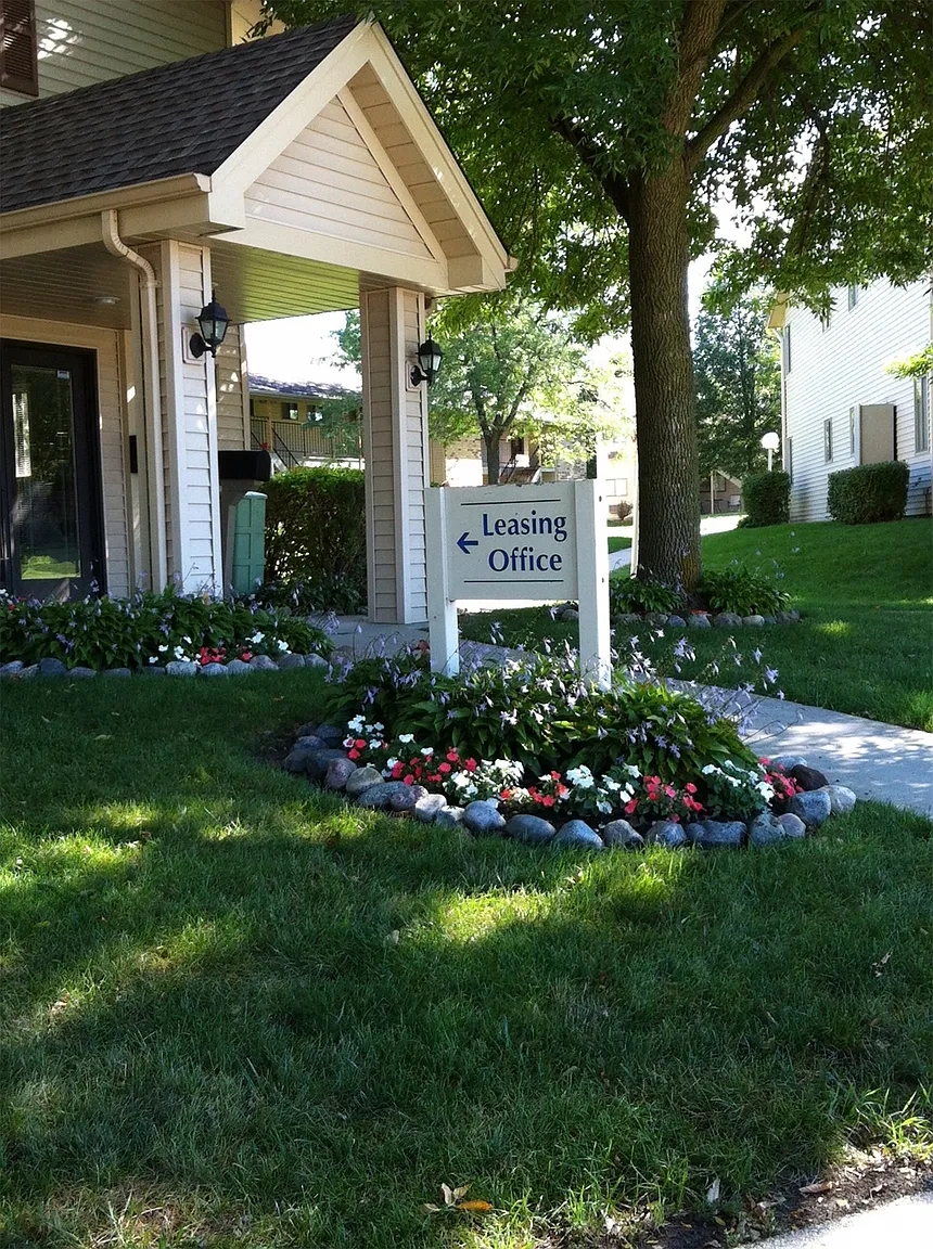 Orchard Springs Apartments – photo 1