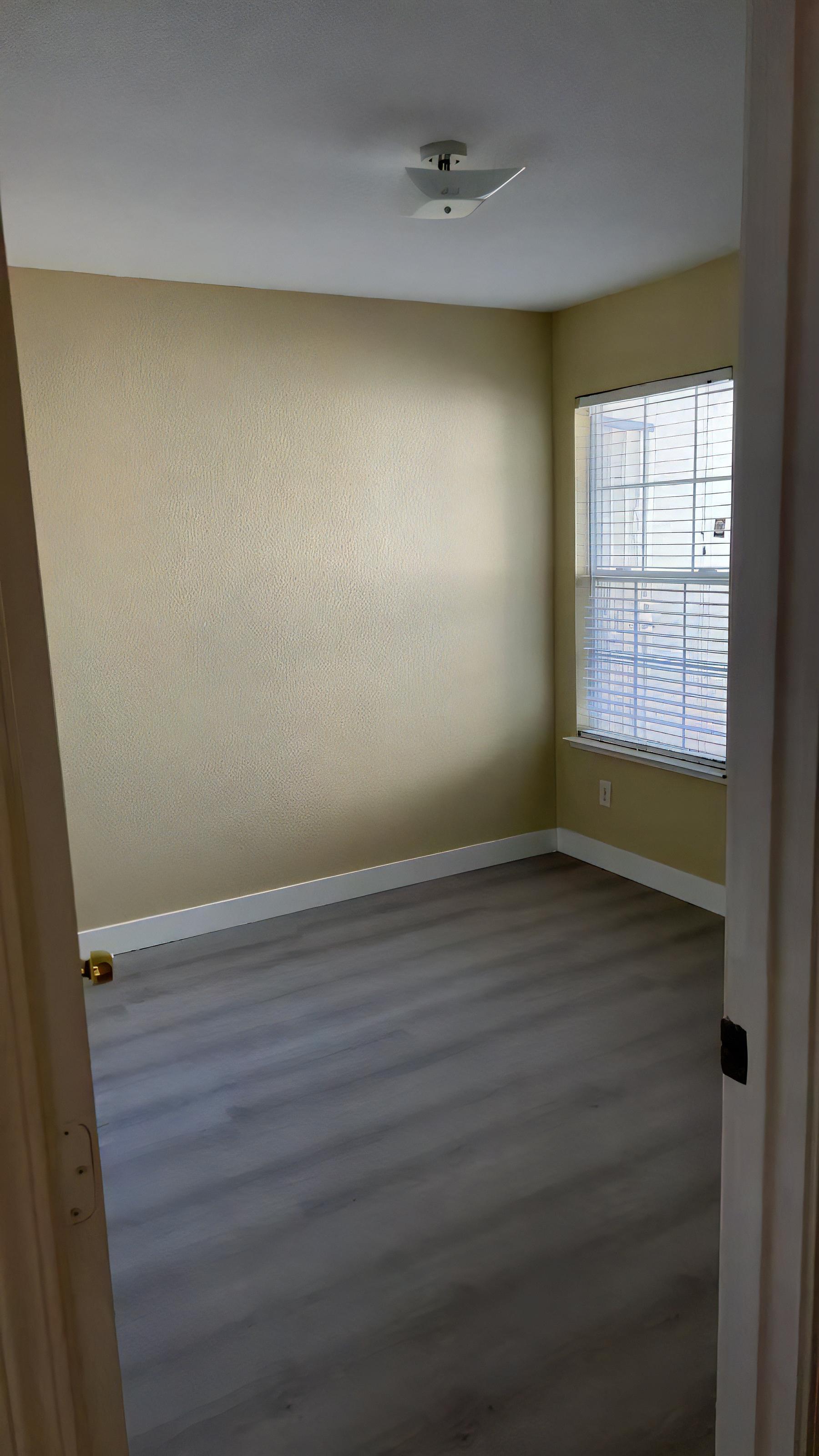 5421 Governor Cir – photo 3
