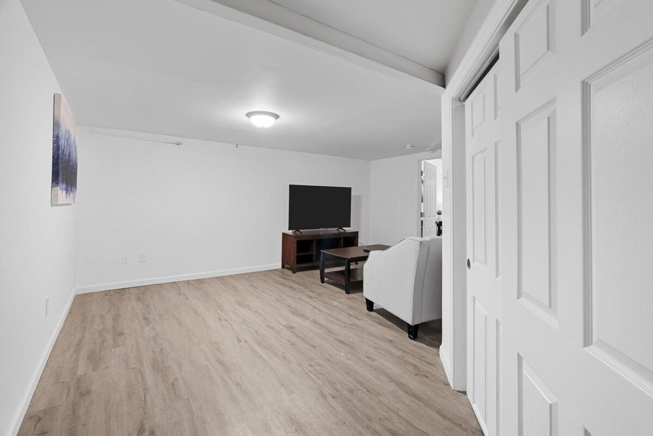 1383 Childress Ave unit 1472881P – photo 3