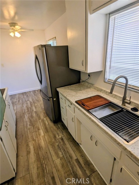 2237 Rose Ave unit C – photo 1