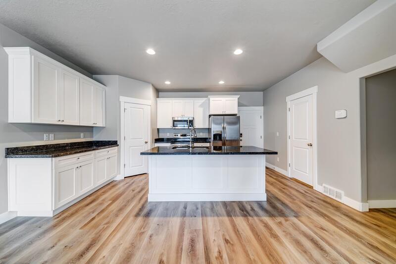 2494 N Cormac Pl – photo 3