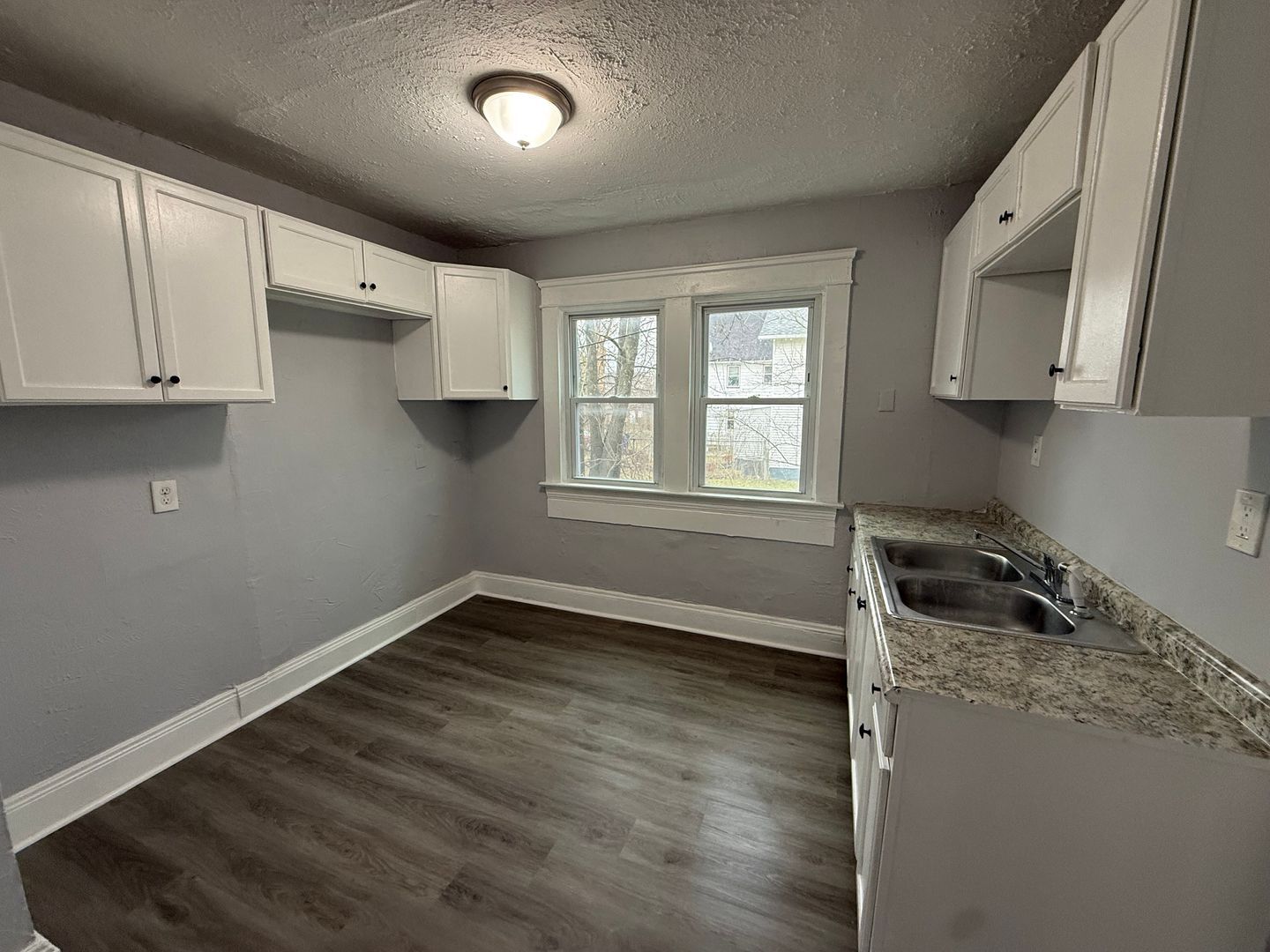 3375 E 145th St – photo 2