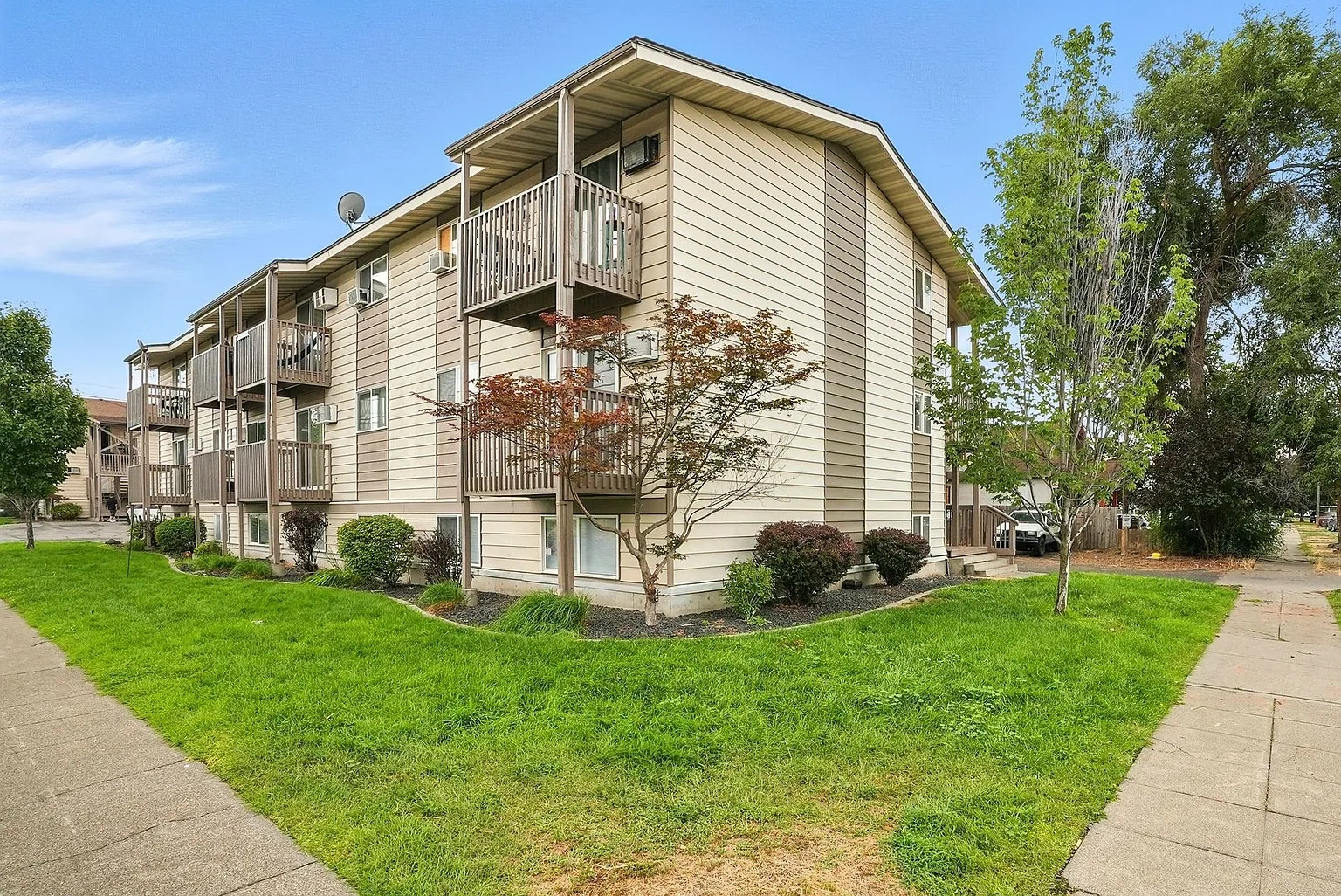 Cannonball Apartments! – photo 2