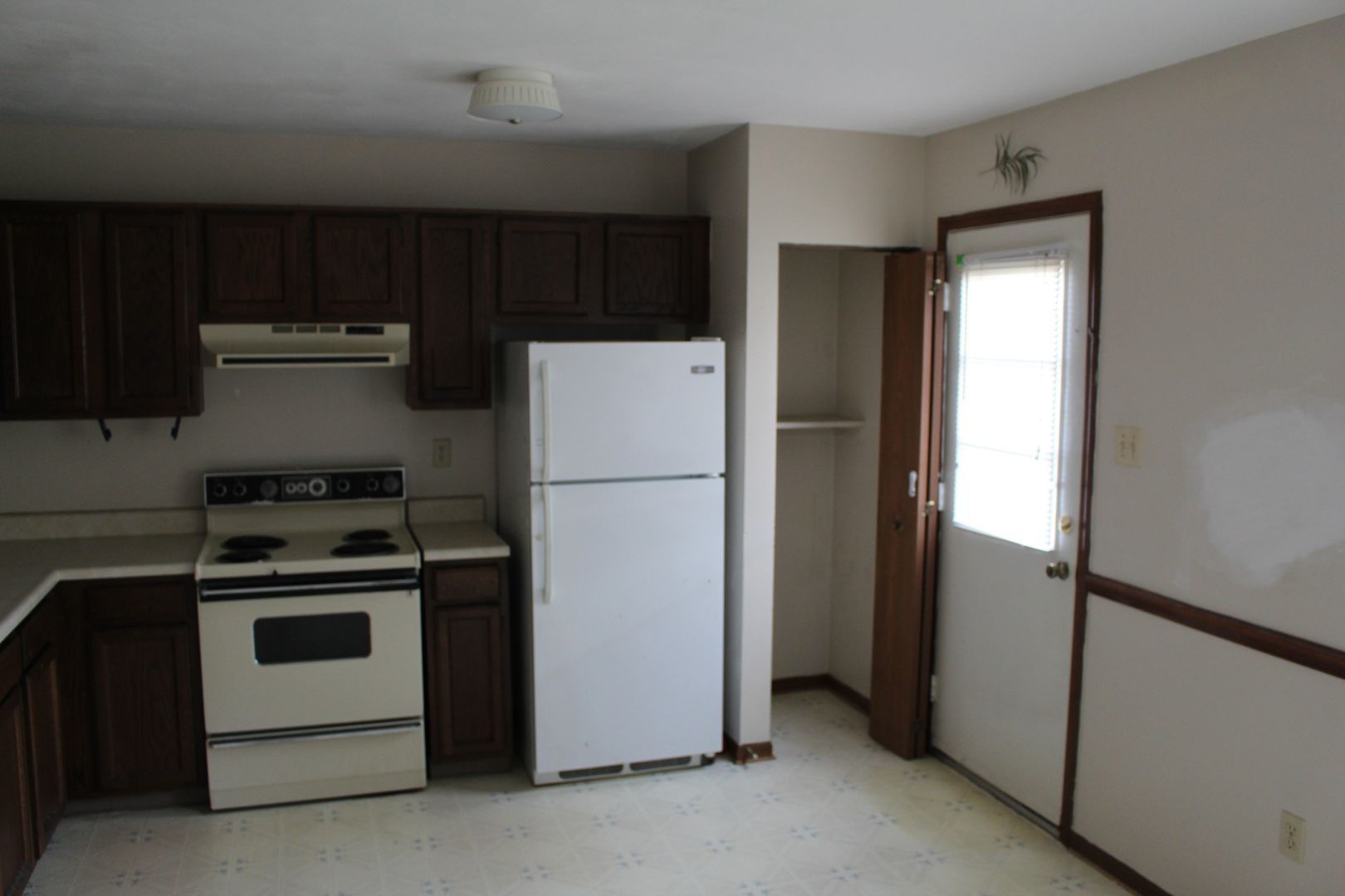 277 Church St – photo 3