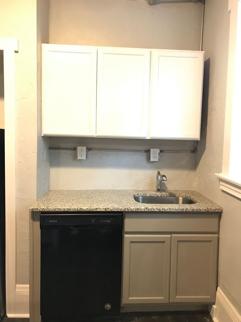 225 S Millvale Ave unit #10 – photo 3