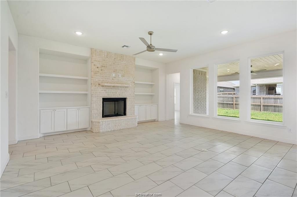 2900 Bombay Ct – photo 5