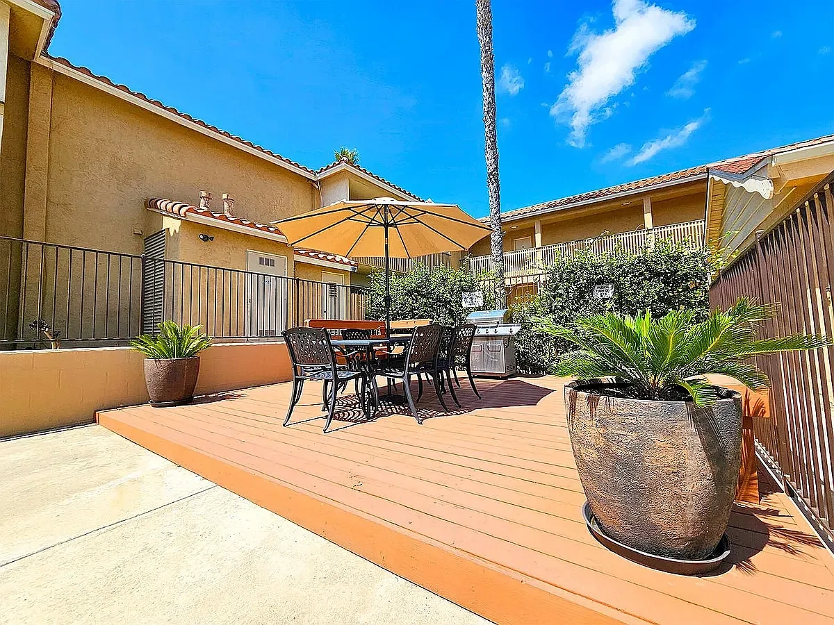 Lake Meadows Apartments – photo 2