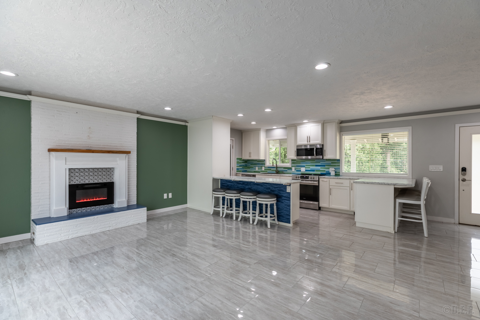 29889 Riverview Dr – photo 4