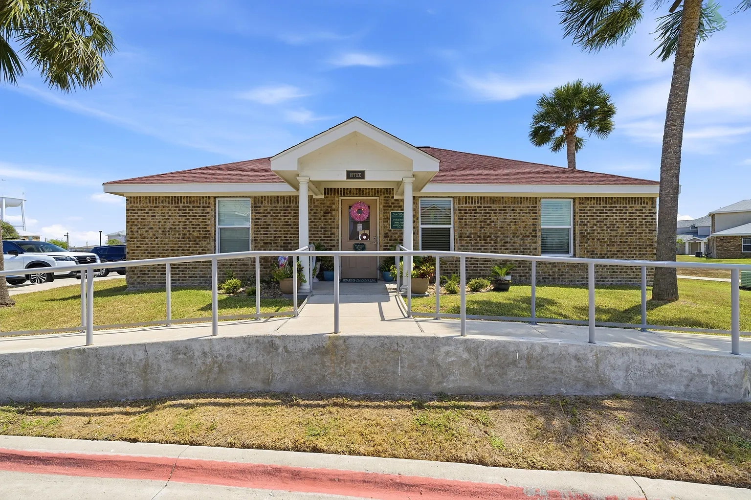 Oak Manor Villas – photo 4