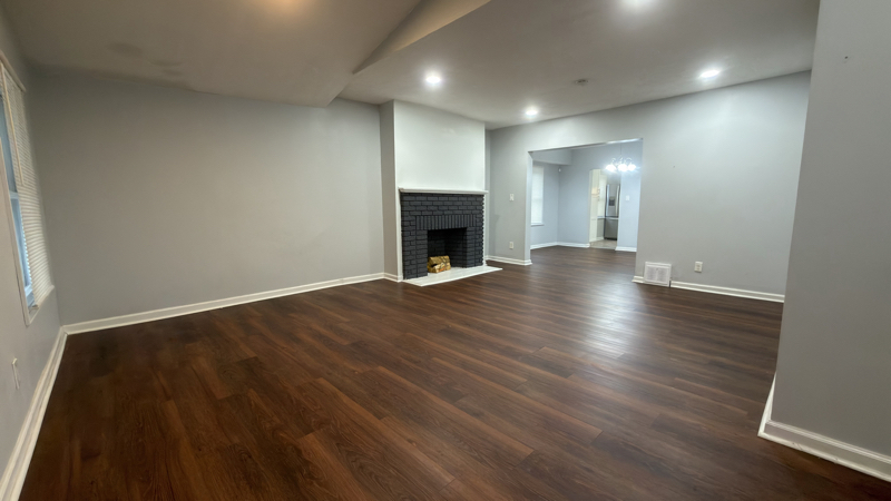 13717 Caine Ave unit Upper Unit – photo 1