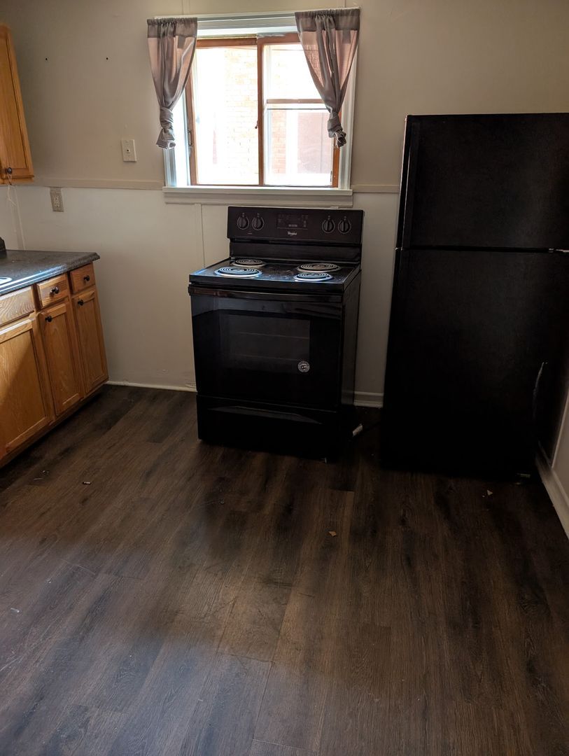 718 Centre St unit 2F – photo 3