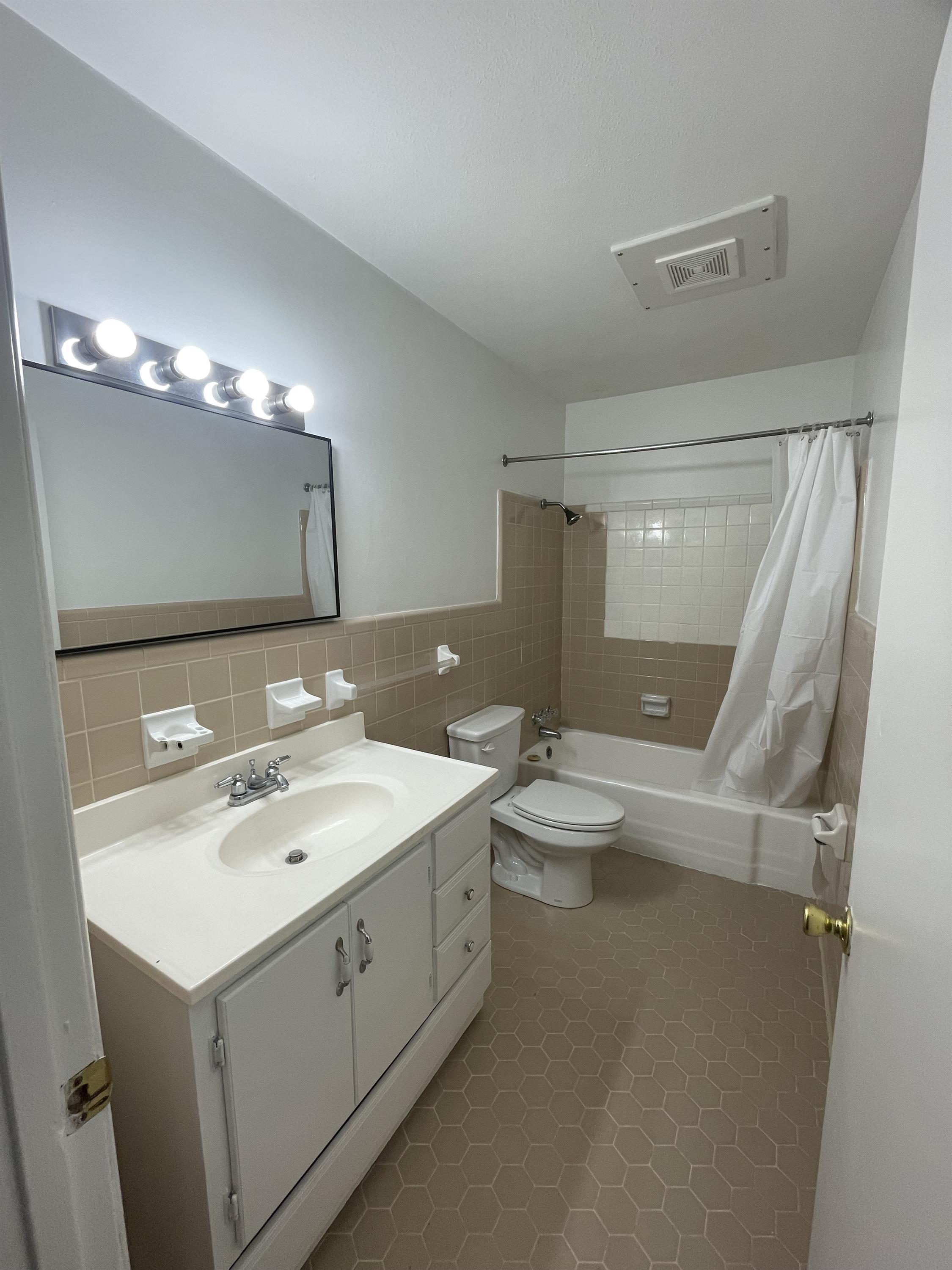 202 8th St – photo 5