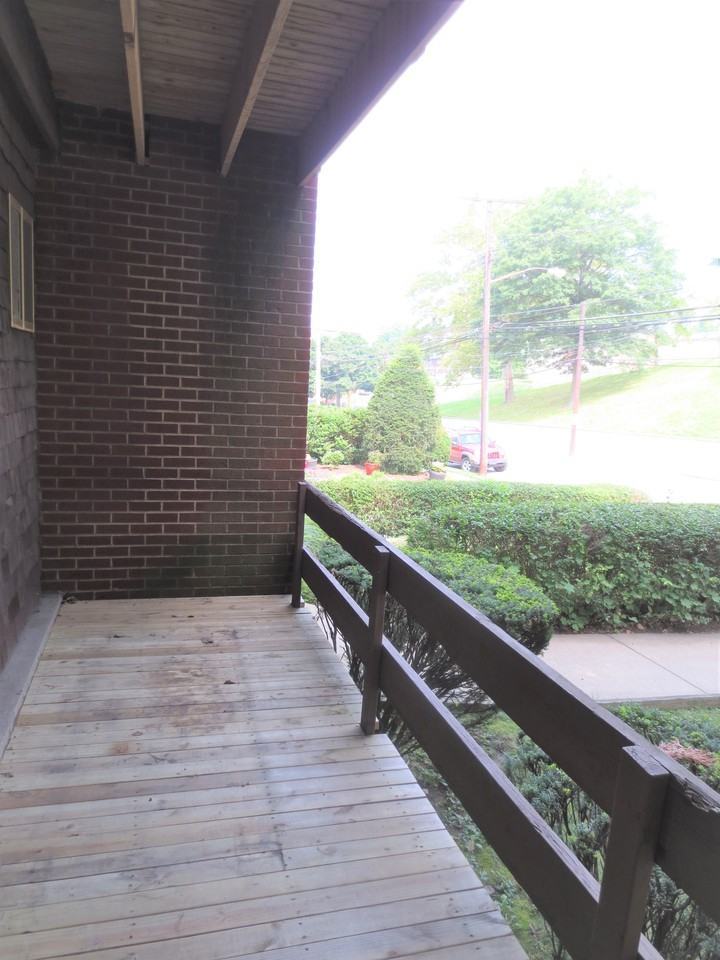 6350 Forward Ave unit 16 – photo 2
