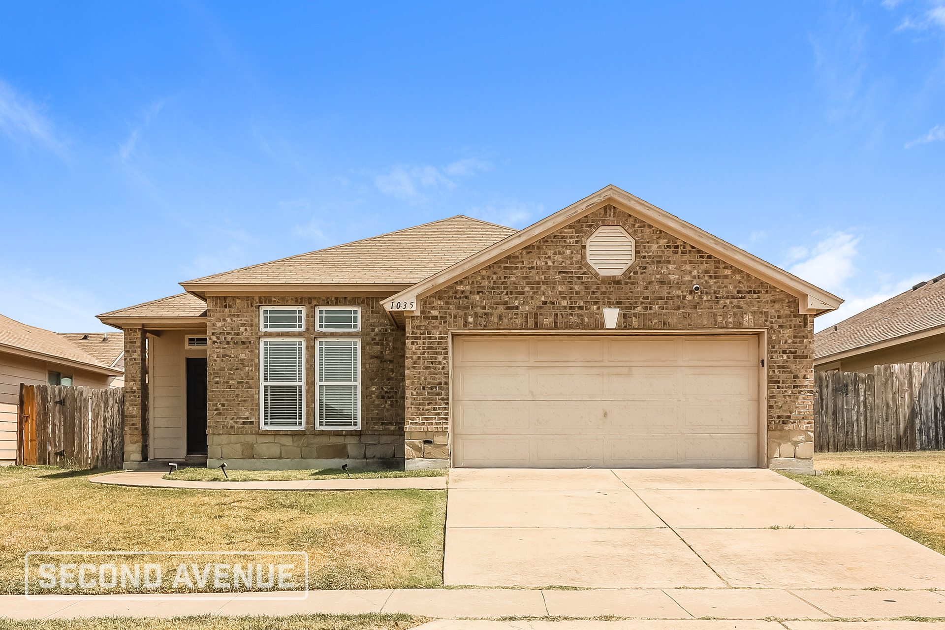 1035 Imperial St – photo 1