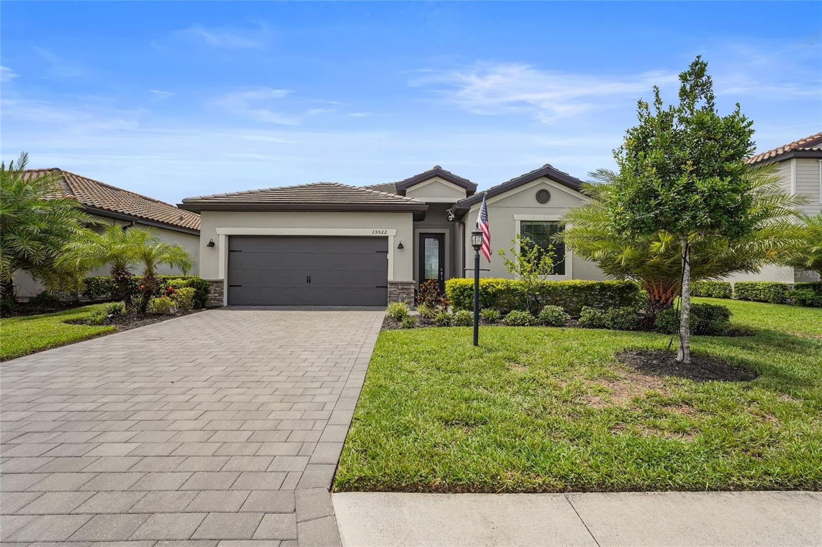 15522 Islandwalk Ave – photo 2