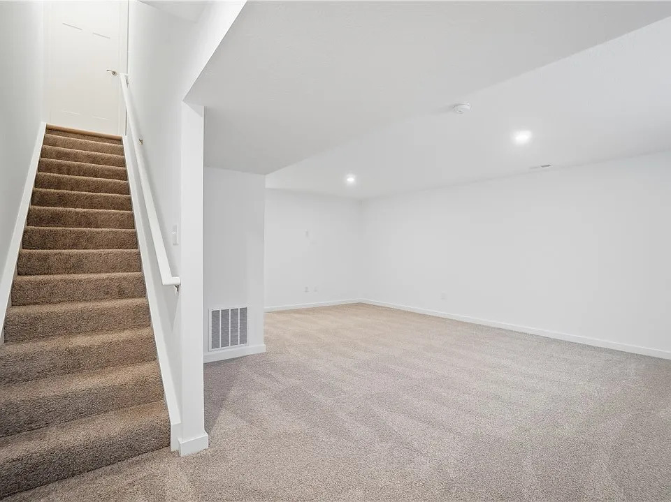 3008 Doe Dr – photo 5