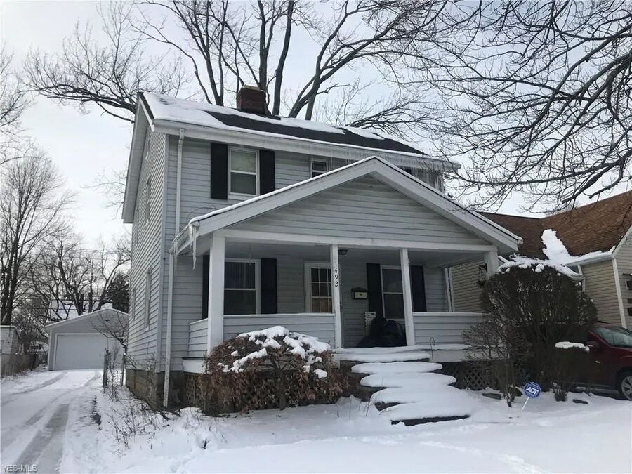 1492 Maplegrove Rd – photo 1