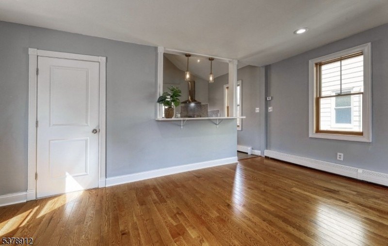 101 Carlton Ave – photo 4