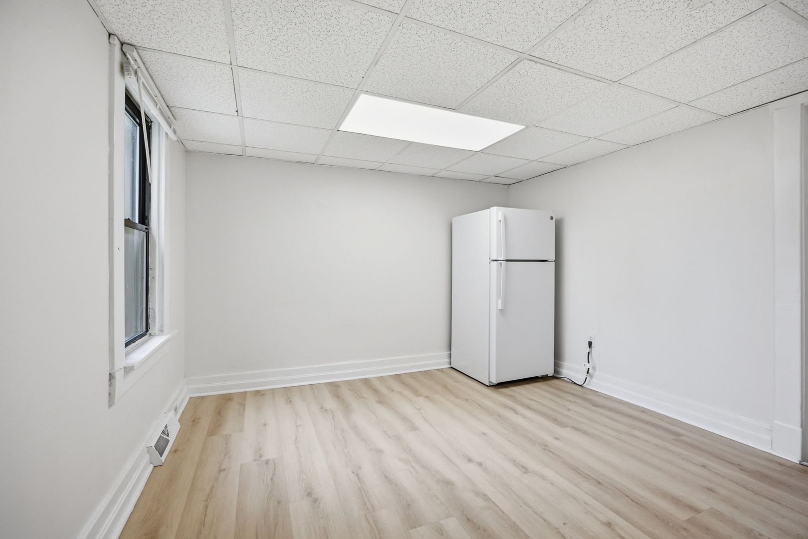 3185 Glendale Ave unit Unit 3 – photo 5