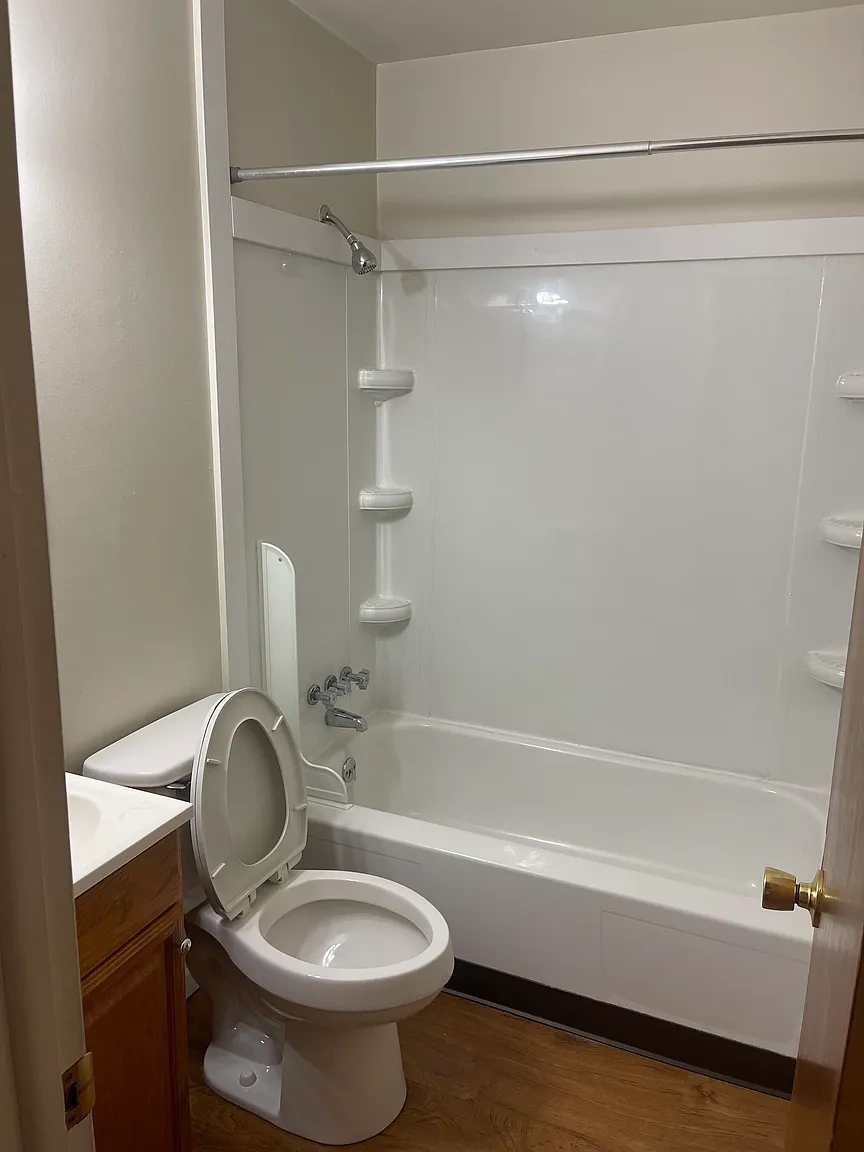 Colonial Estates – photo 4