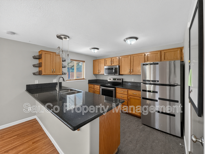 245 Trillium St – photo 5