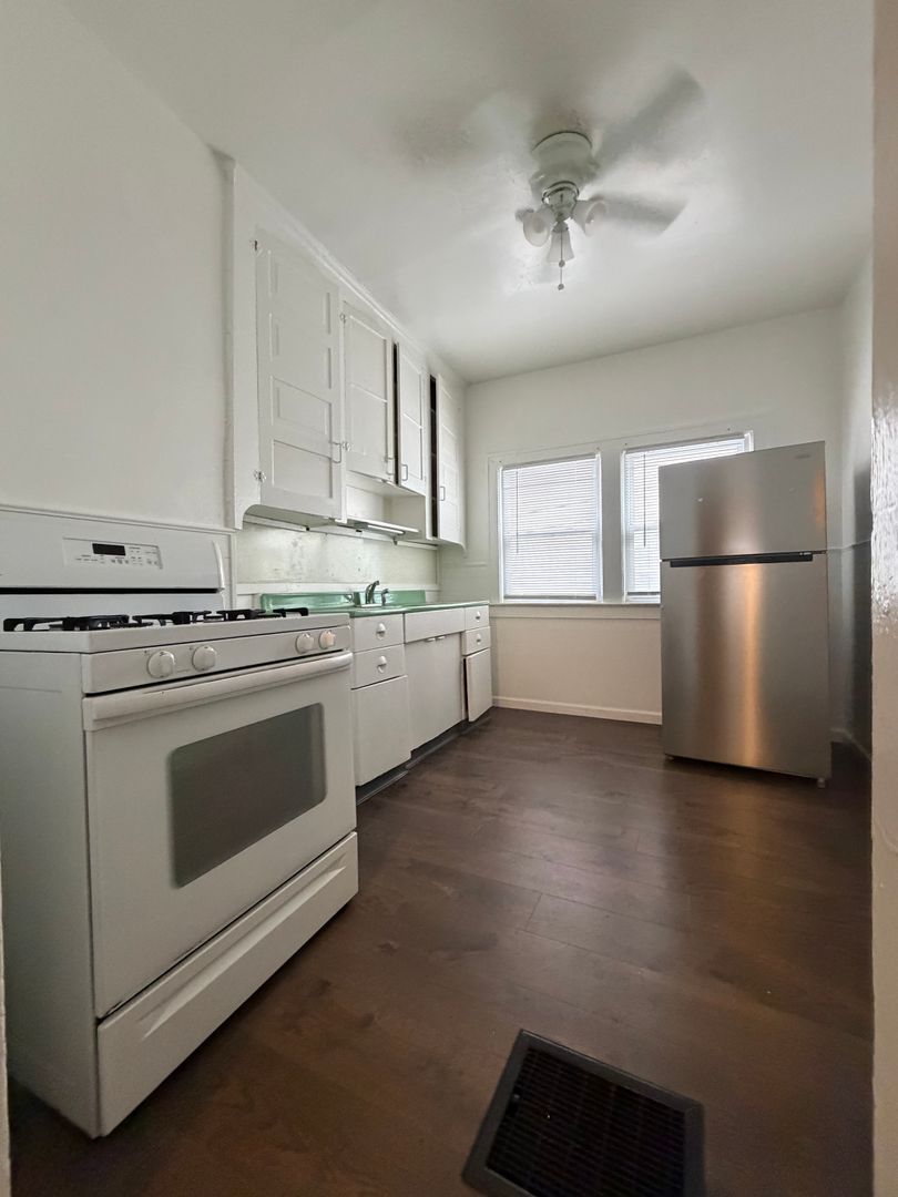 457 E 148th St unit 1 – photo 3