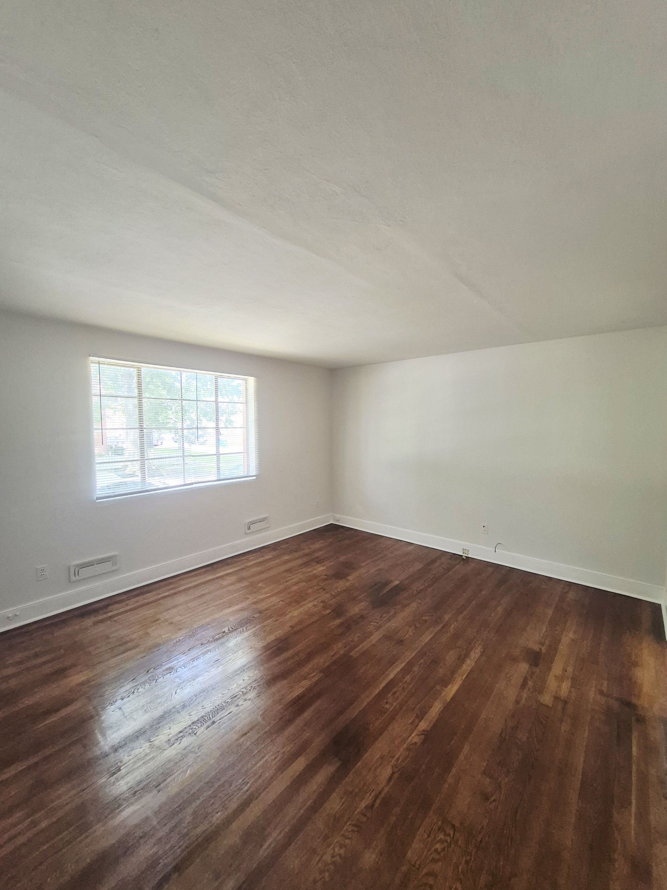 3230 W Grace St unit 5 – photo 4