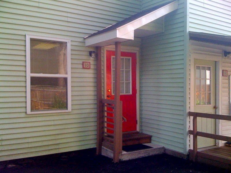 146 Main St unit 10 – photo 2
