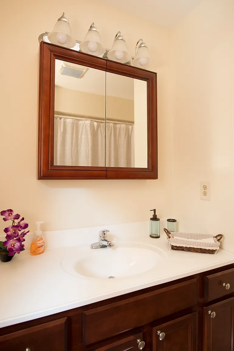 Village Park Apartments – photo 4