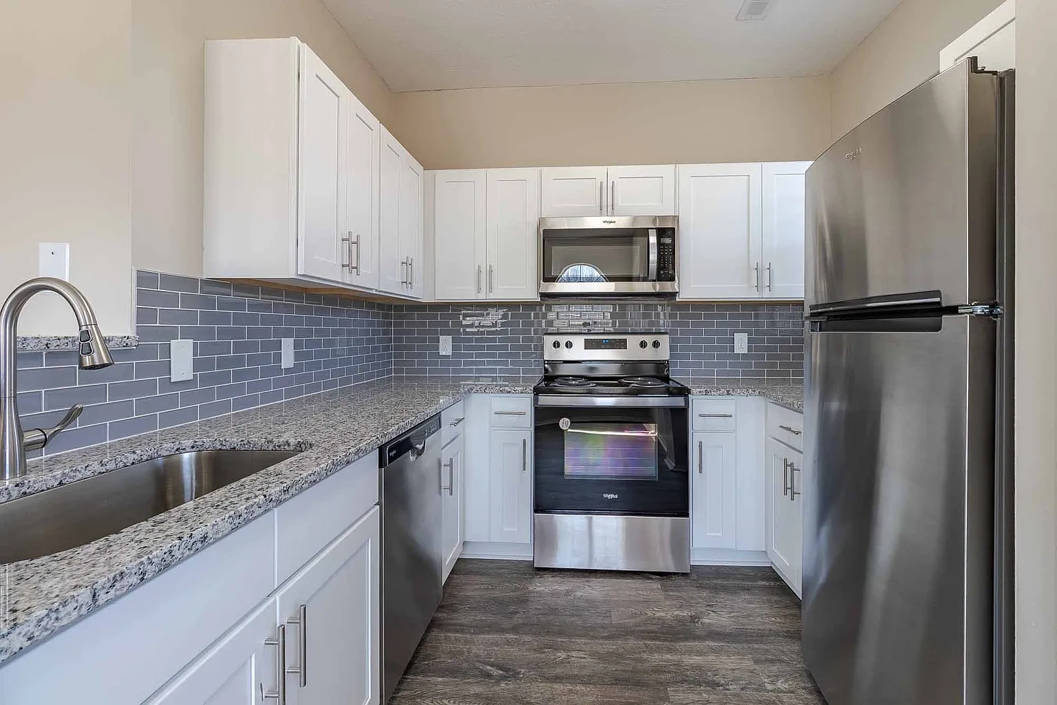 Highlands of Montour Run Apartment Homes – photo 2