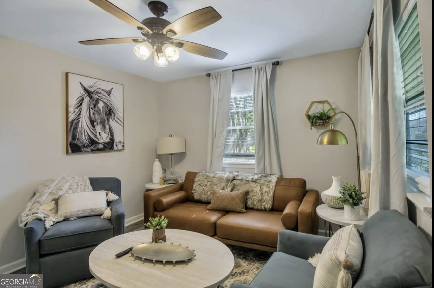 50 Oak St – photo 2