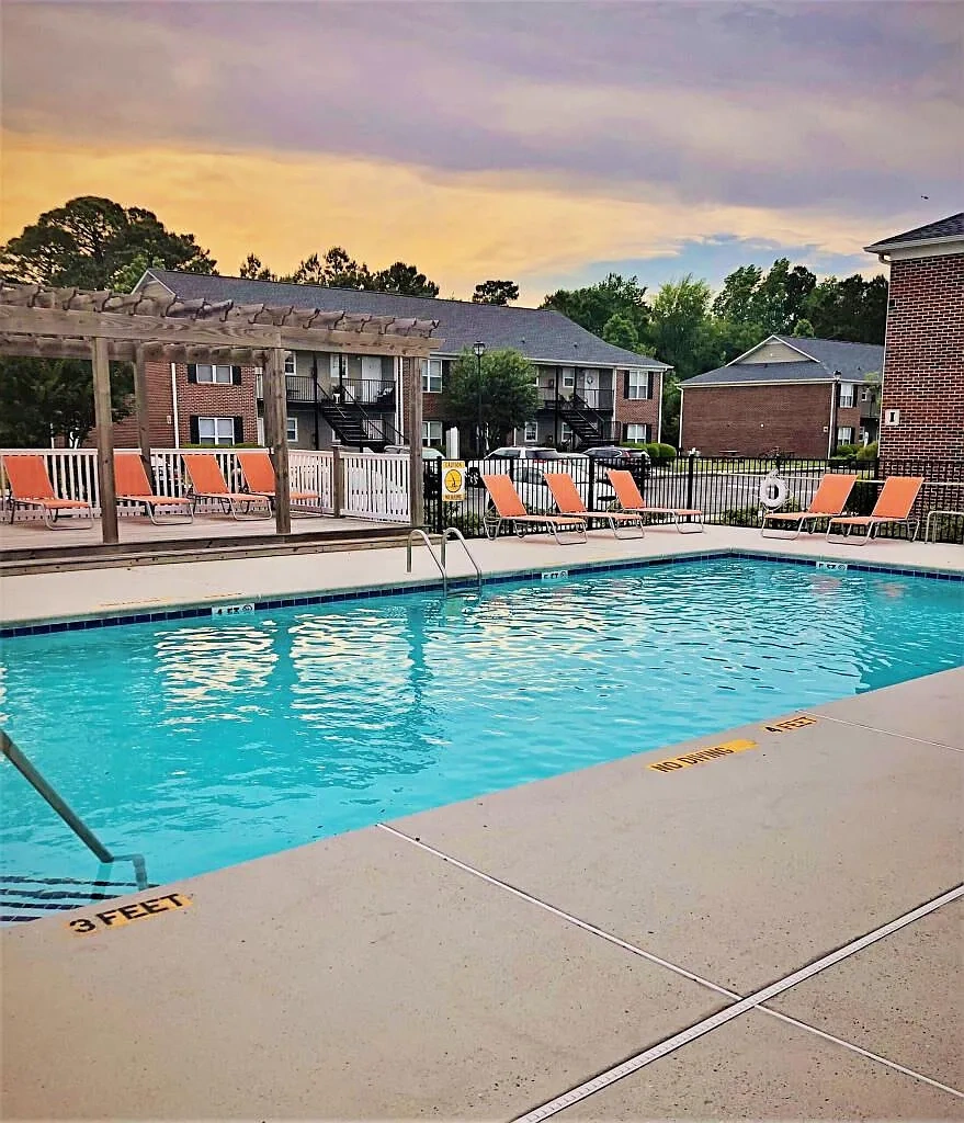 North Chase Apartments – photo 2