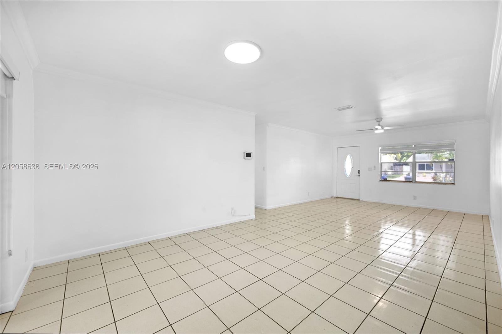 304 SW 77th Ave – photo 5