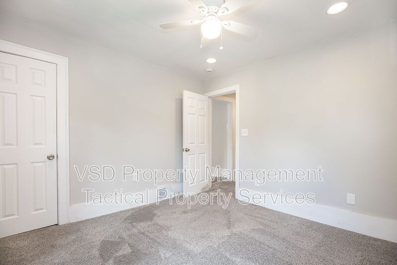 3692 E 147th St – photo 5