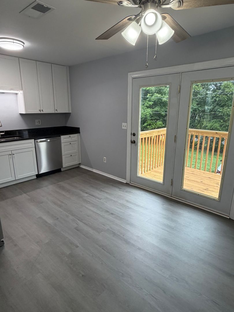 2223 Bailey Ave unit Bailey B – photo 3