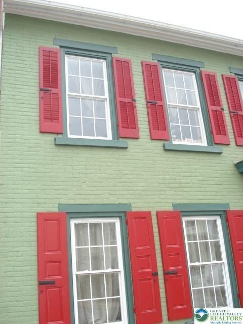 21 E North St #2ND – photo 2
